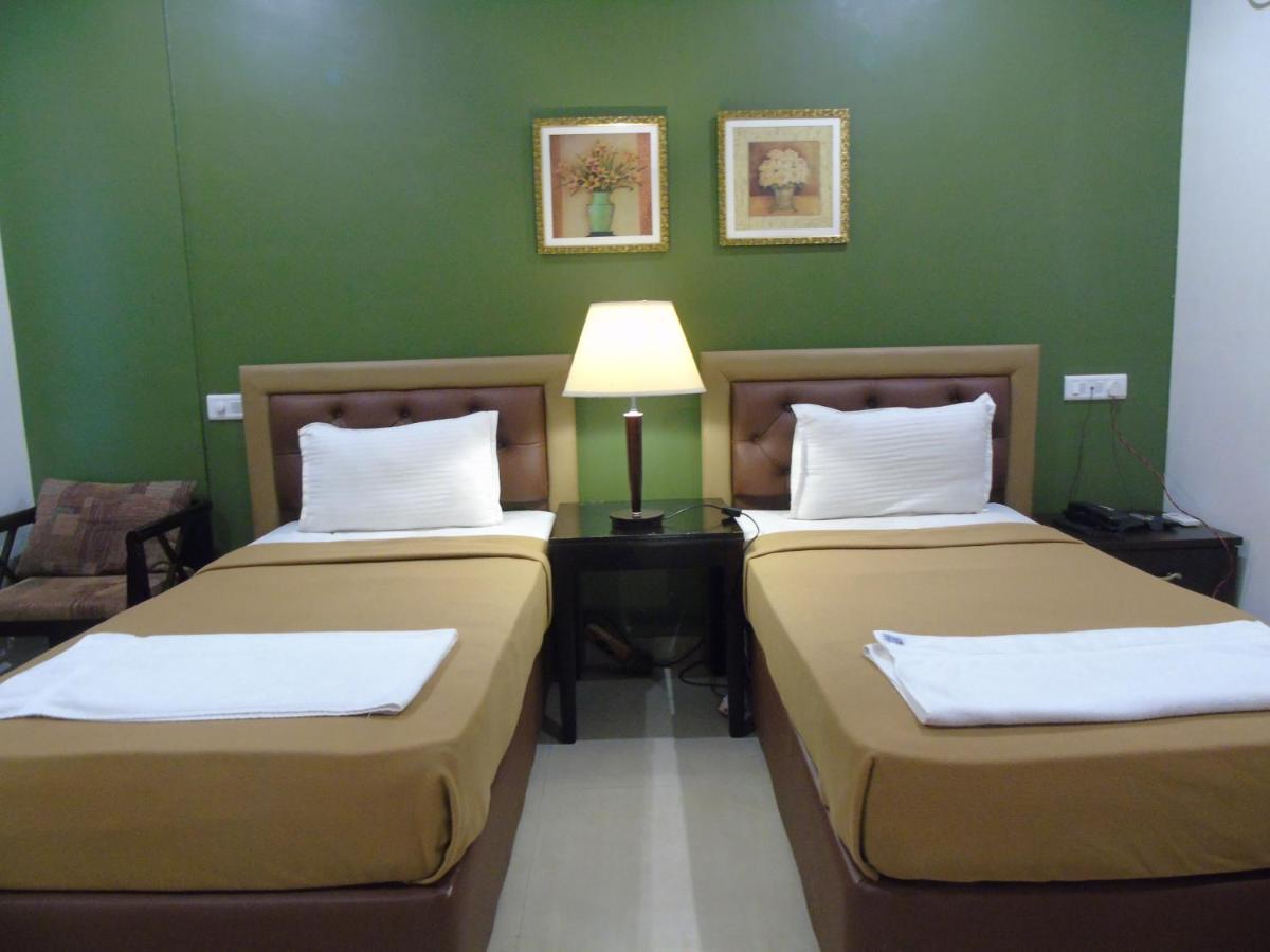 Seasons Hotel & Spa Madgao Buitenkant foto
