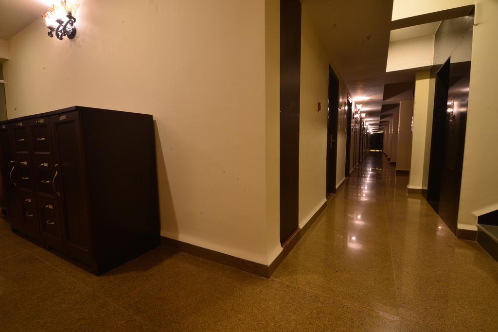Seasons Hotel & Spa Madgao Buitenkant foto