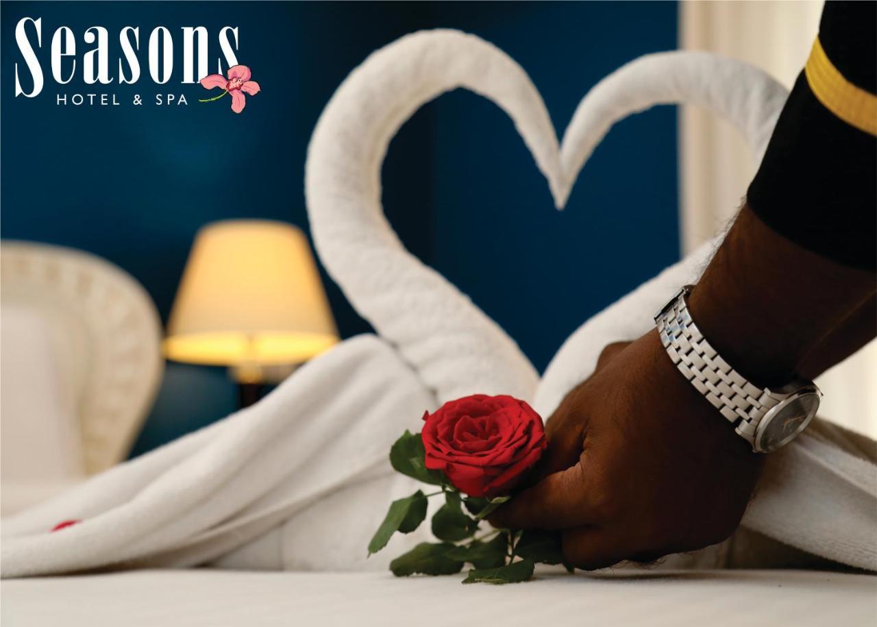 Seasons Hotel & Spa Madgao Buitenkant foto
