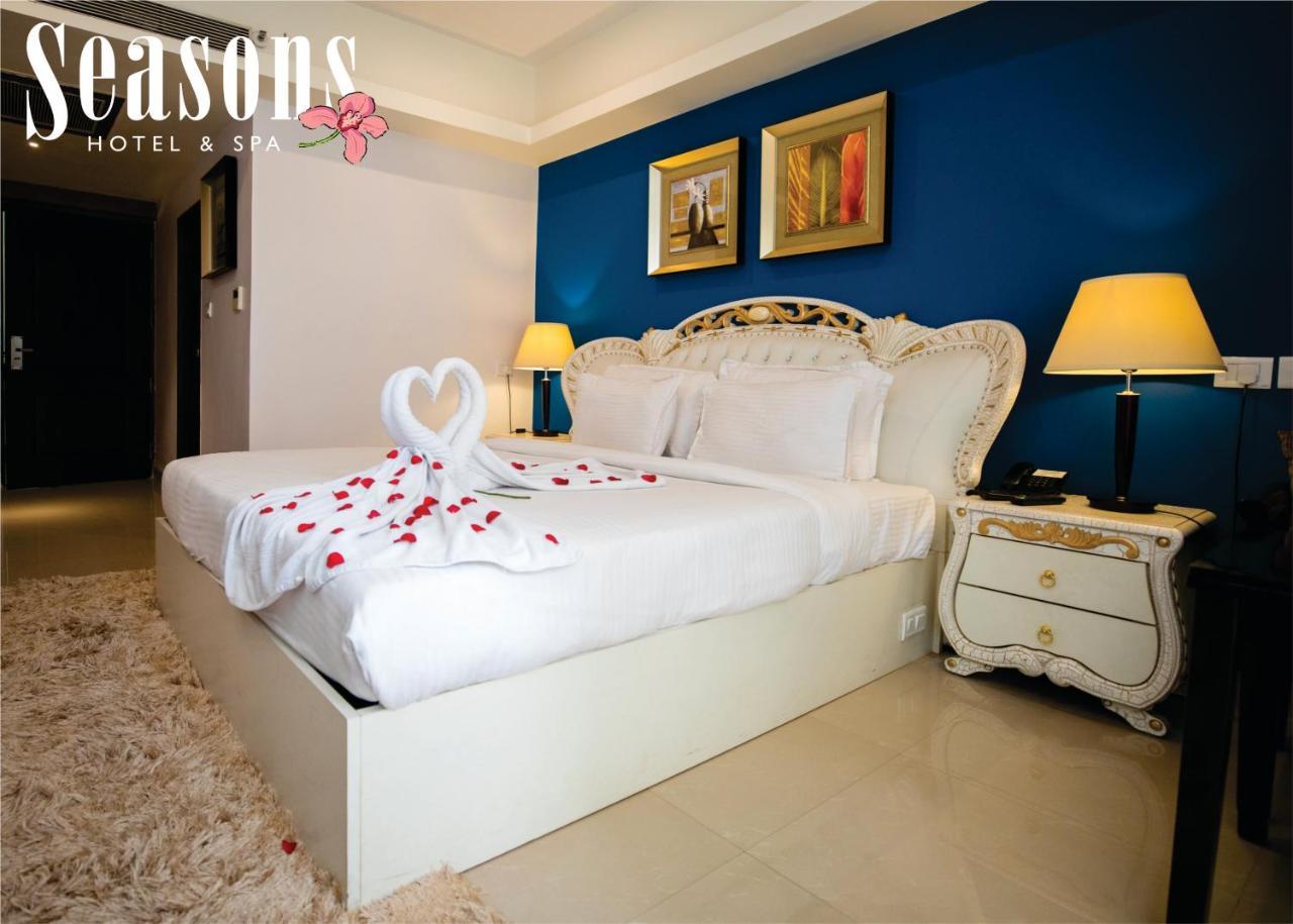 Seasons Hotel & Spa Madgao Buitenkant foto