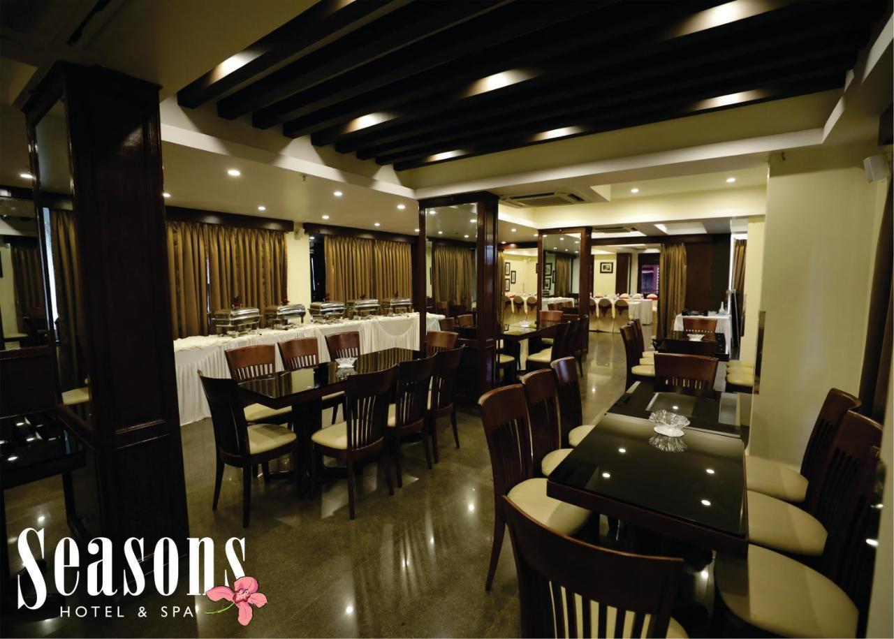 Seasons Hotel & Spa Madgao Buitenkant foto