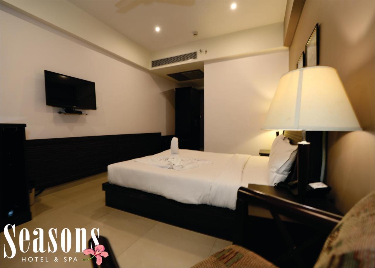 Seasons Hotel & Spa Madgao Buitenkant foto
