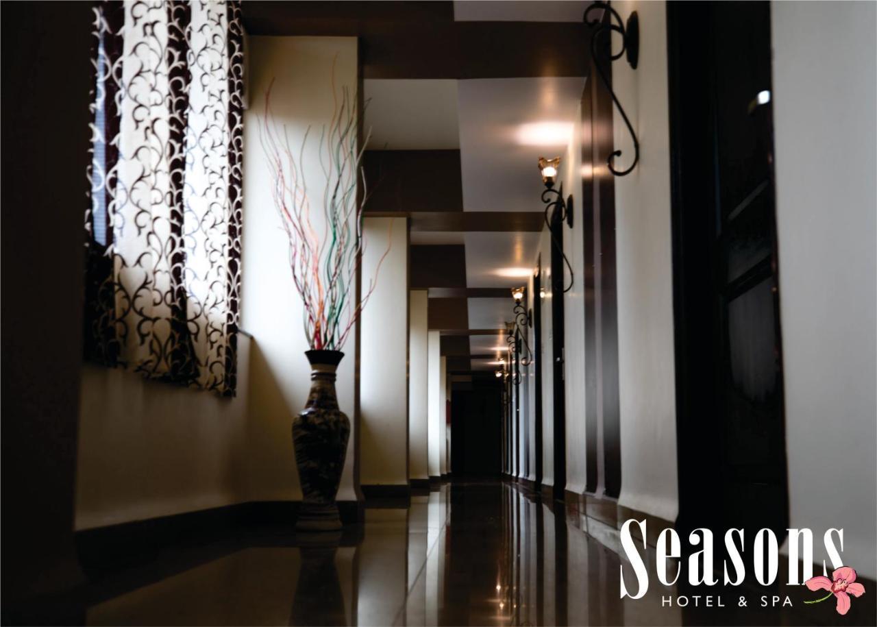 Seasons Hotel & Spa Madgao Buitenkant foto